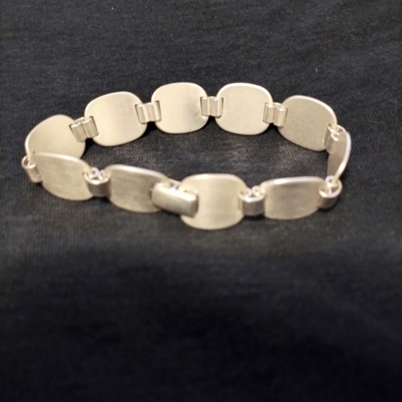 Jewelry - Vintage Sterling Silver Bracelet
